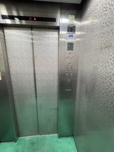 ホテルのエレベーター