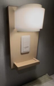 ベッド脇のコンセント（さんふらわあさっぽろ）
