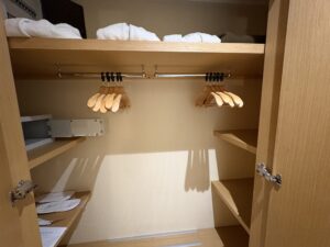 クローゼット